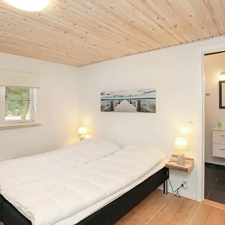 Renovated With - By Traum Дом отдыха